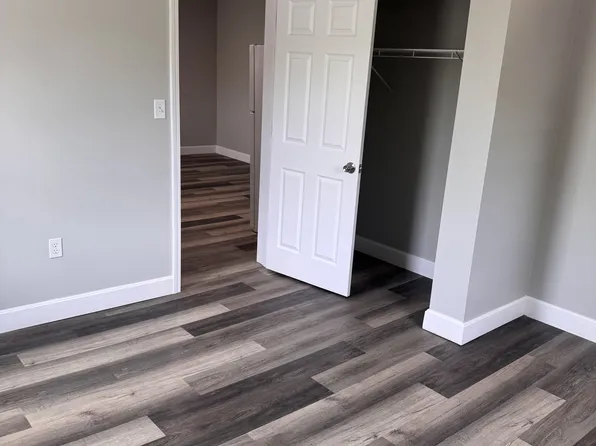 460 Riverside Dr #2, Jasper, IN 47546