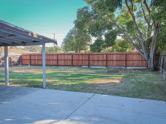 5th image of 306 S Del Mar Ave
