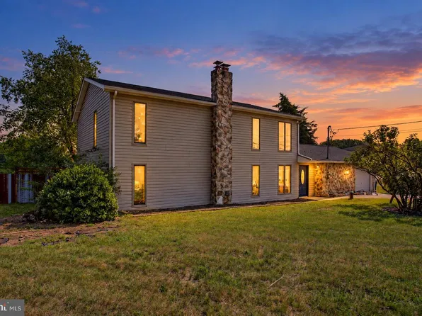 3365 Buchanan Trl W, Greencastle, PA 17225