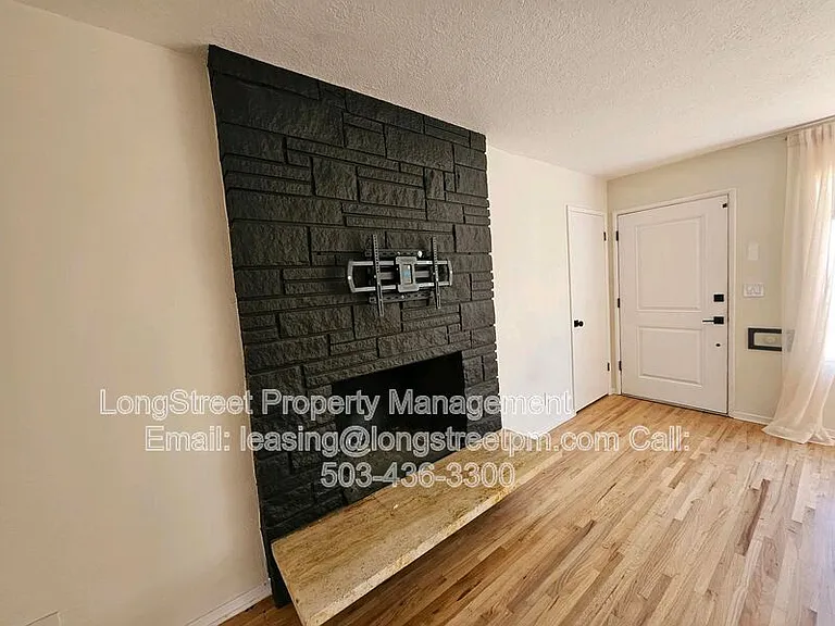 6515 SE Steele St — Photo 4
