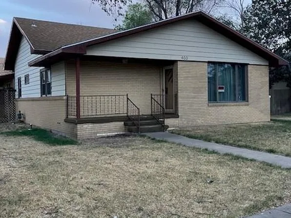 403 E Carson Ave, Sublette, KS 67877