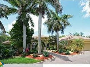 2683 Riviera Ct, Weston, FL 33332