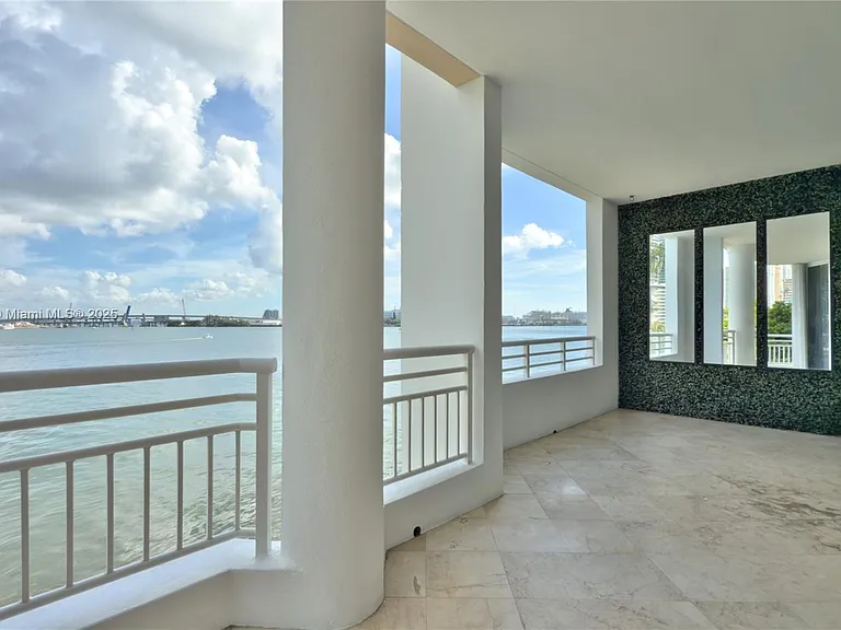 848 Brickell Key Dr #306 — Photo 10