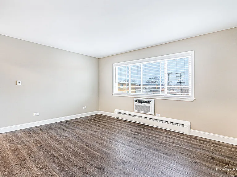 7005 W Gunnison St — Photo 3