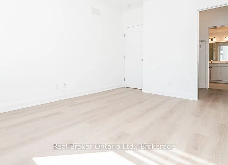 4 Danielle Cres — Photo 9