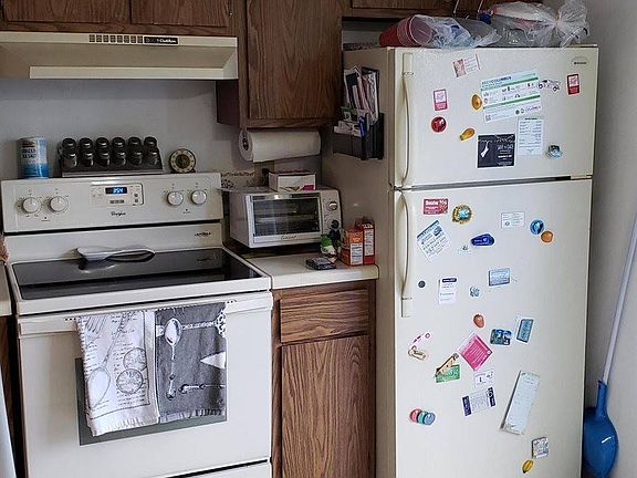 4th image of 854 Annagladys Dr
