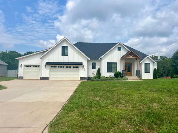 334 Jordan Creek Rd, Inman, SC 29349