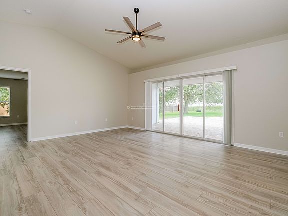 3rd image of 3160 Otto Dr