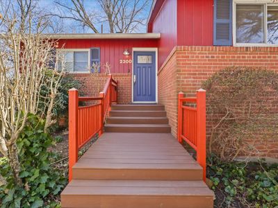2300 Blaine Dr, Chevy Chase, MD, 20815