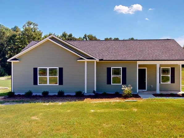 1353 Pinkney Road NW, Pikeville, NC 27863