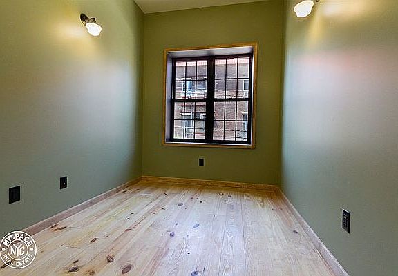4th image of 71 Irving Ave #3M