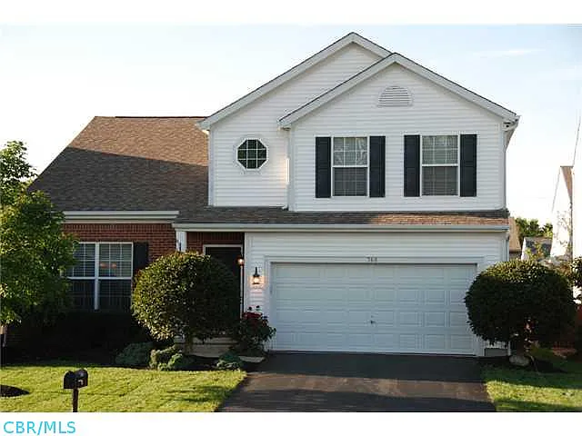 768 Sanville Dr photo 1