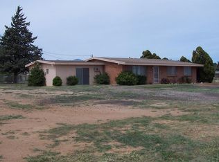 105 N Ford St, Sunsites, AZ 85625
