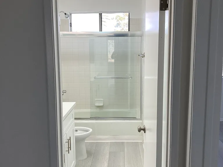 2600 Virginia Ave — Photo 12