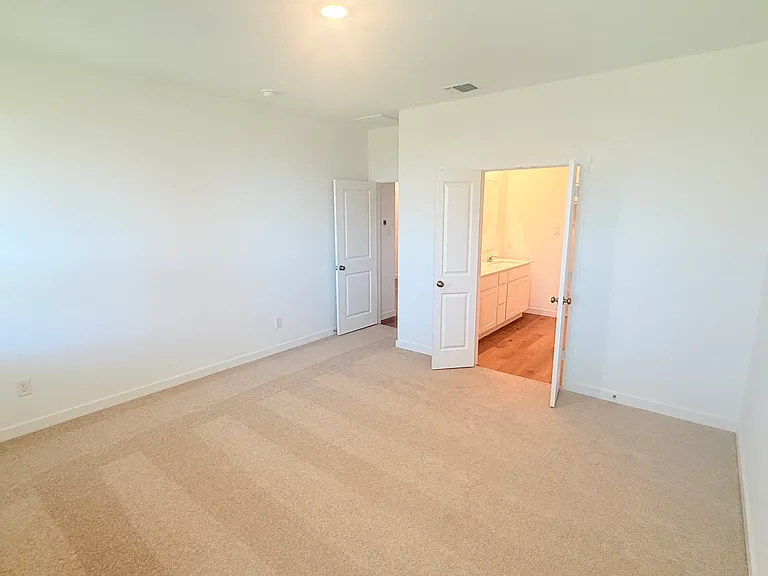 9109 SW 19th St — Photo 25
