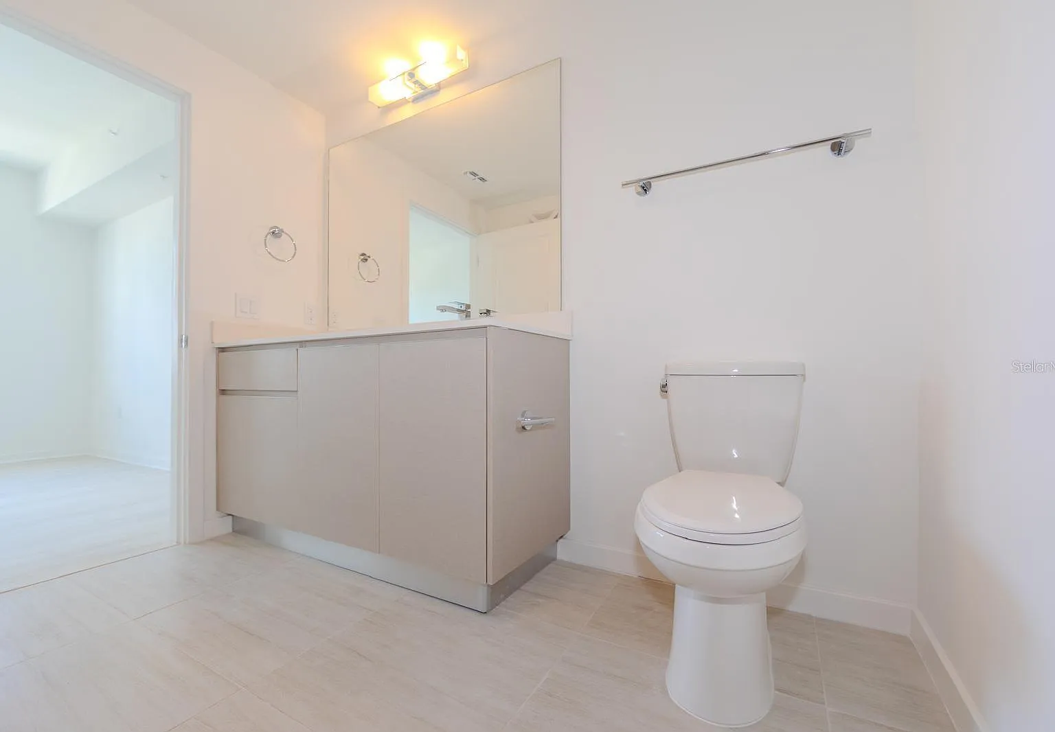 2 bed, 1023 sqft, $1,700 — Photo 4