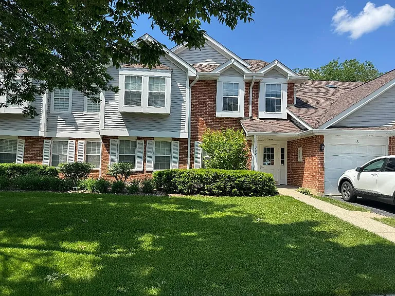 200 Norfolk Ct #8 — Photo 1