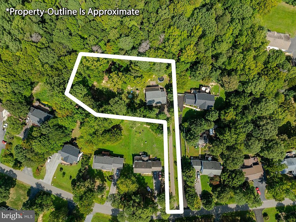 1st image of 976 Johnswoods Rd