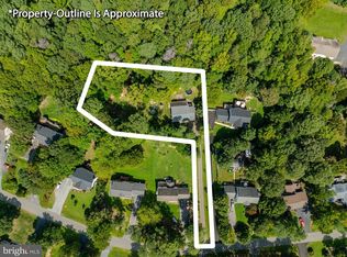976 Johnswoods Rd, Lusby, MD 20657
