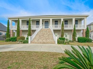 1141 Lakeshore Blvd, Slidell, LA 70461