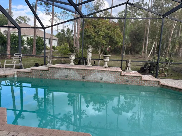 1156 Oakes Blvd, Naples, FL 34119
