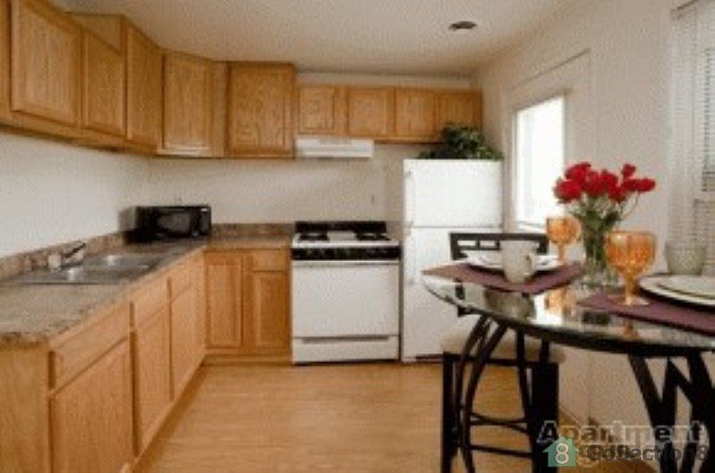 1st image of 1067 Catskill Dr