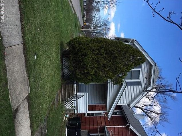 1st image of 221 Foster Ave