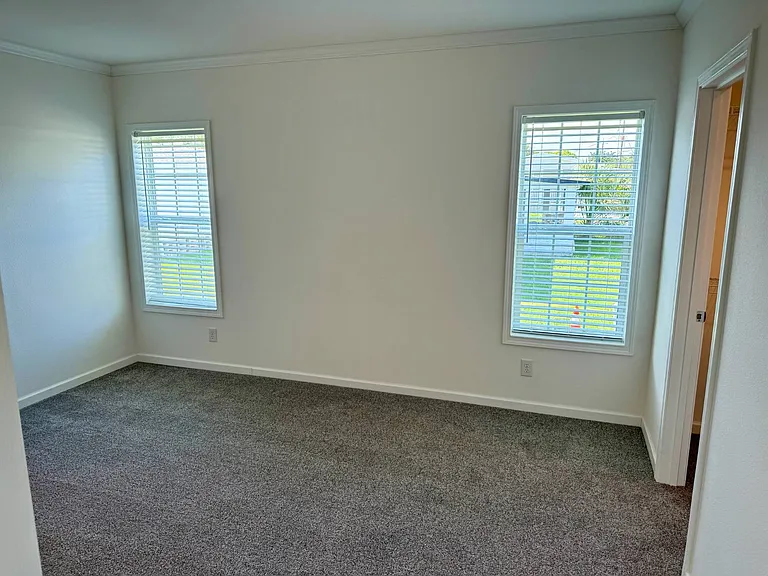 1270 Plymouth Pl — Photo 23