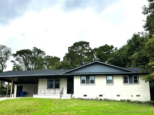 1718 Shiloh Dr, Fayetteville, NC 28304