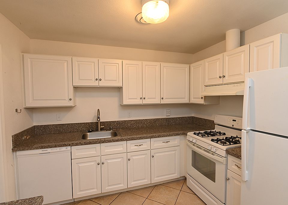 Plenty of cabinet space.