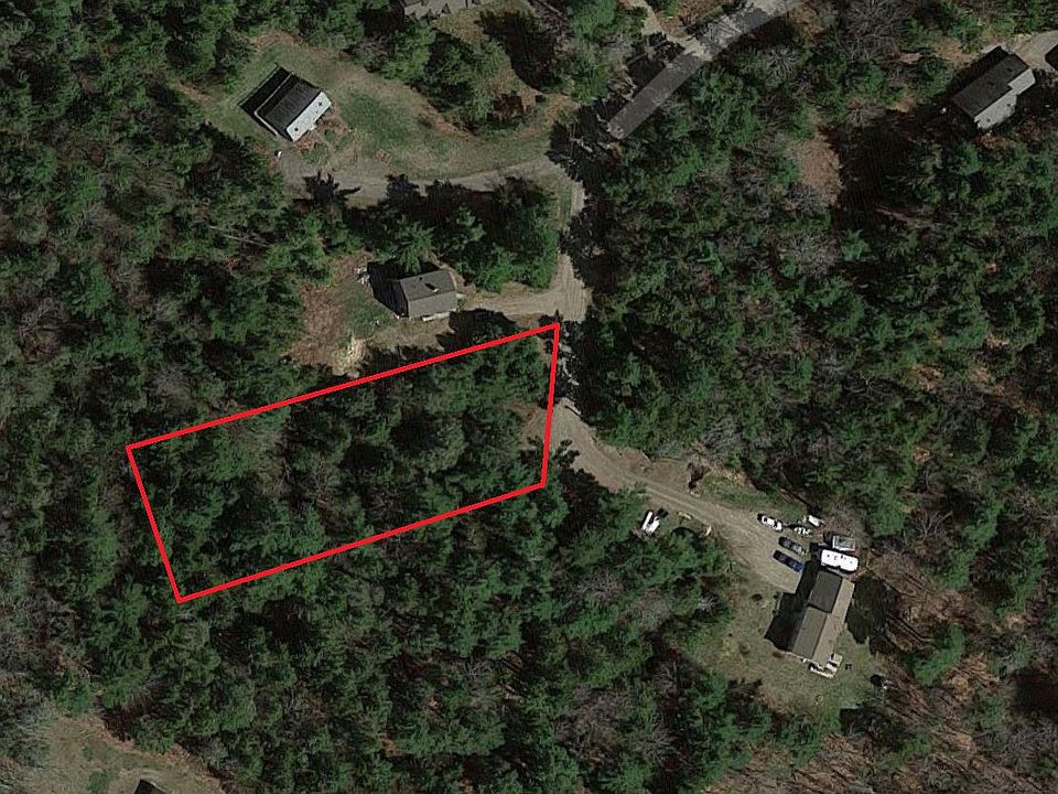 Approximate lot lines.