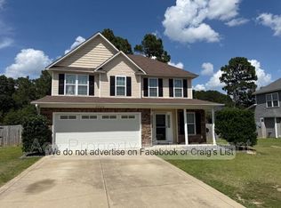 2920 Aristocrat Ln, Fayetteville, NC 28306