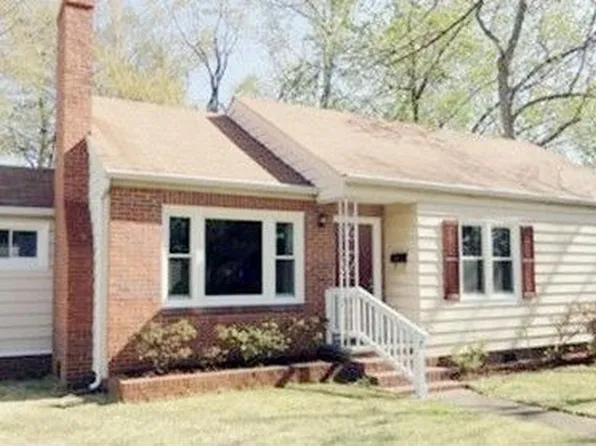 5 N Greenfield Ave, Hampton, VA 23666