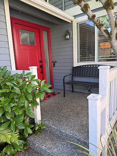 24238 SE 44th St Photo 1