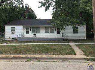 1301 SW 19th St, Topeka, KS 66604