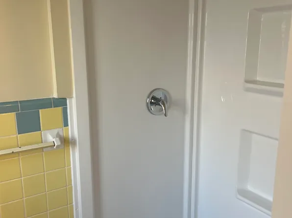 230 Ludlow Ave APT 4, Cincinnati, OH 45220