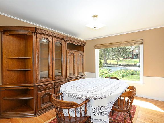 5th image of 2331 E South Altamont Blvd