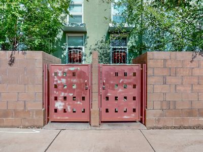702 Broadway Blvd SE APT 3, Albuquerque, NM, 87102
