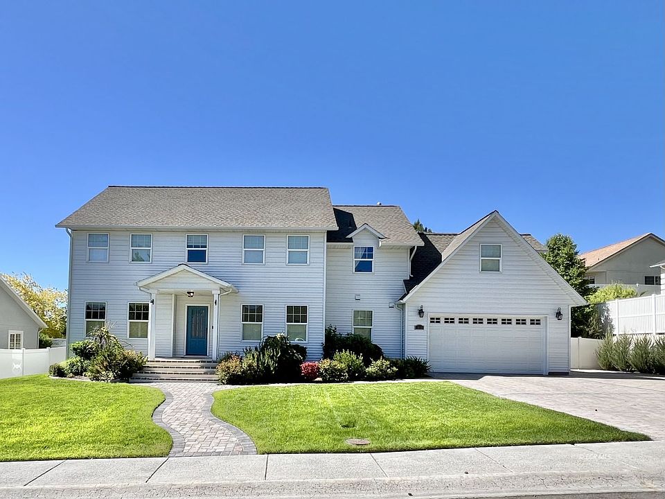 1st image of 1813 Sequoia Dr