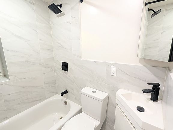 5th image of 189 E 51st St Floor 1