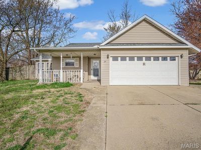 35 Perigen Ln, Granite City, IL, 62040