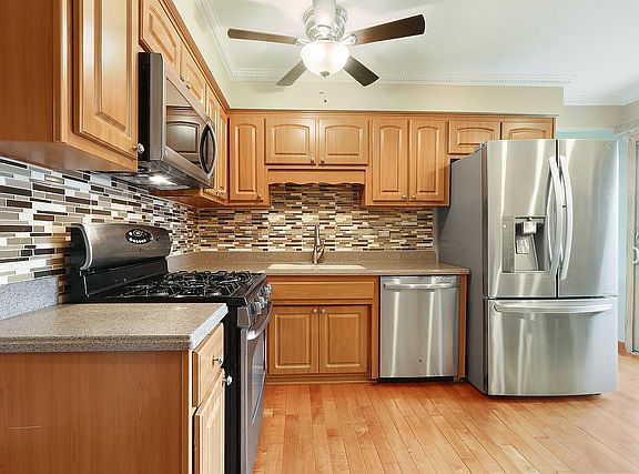 5th image of 14846 S Cricketwood Dr