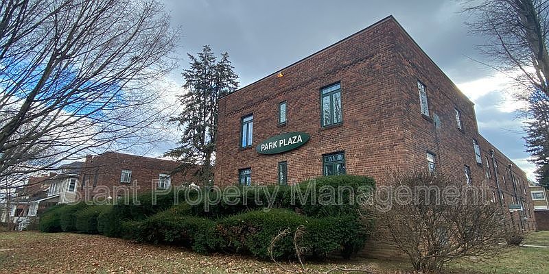 1st image of 1505 Franklin Park S #C-12