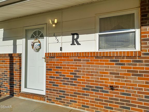 4th image of 495 Carnation Way