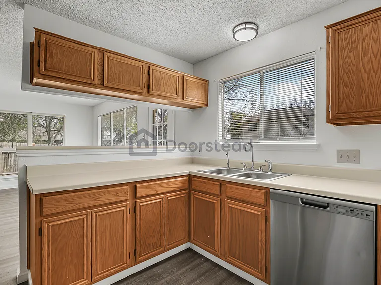 4707 Fallenash Dr — Photo 18
