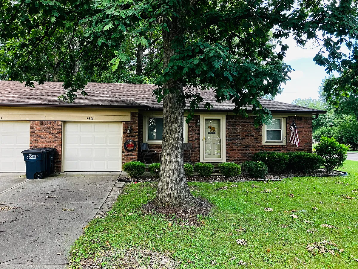 Building Photo - 4416 Redfern Dr #4416