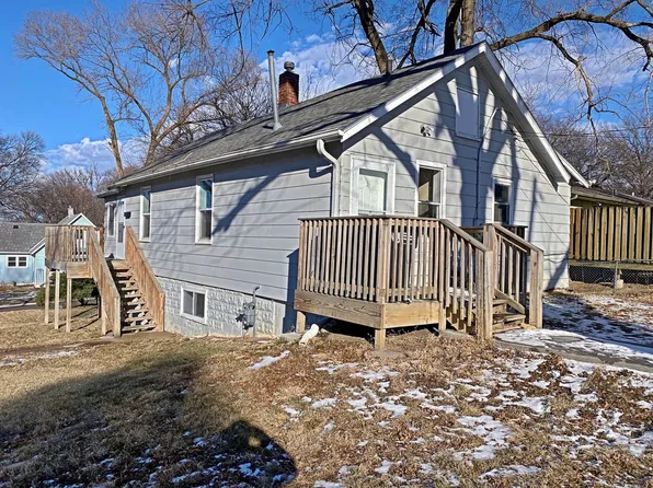 4657 Camden Ave, Omaha, NE 68104