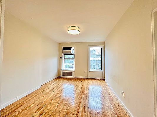 1st image of 157 W 73rd St APT 5R