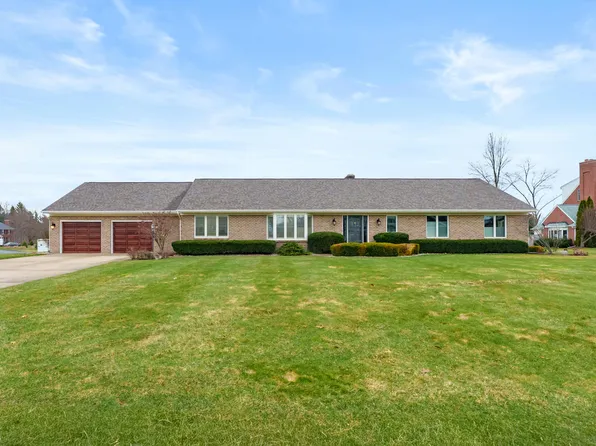 5367 Green Pine Ln, Kalamazoo, MI 49009