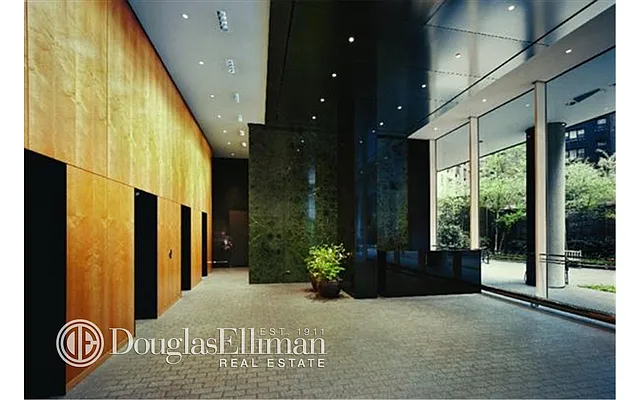 Sold by Douglas Elliman | media 24